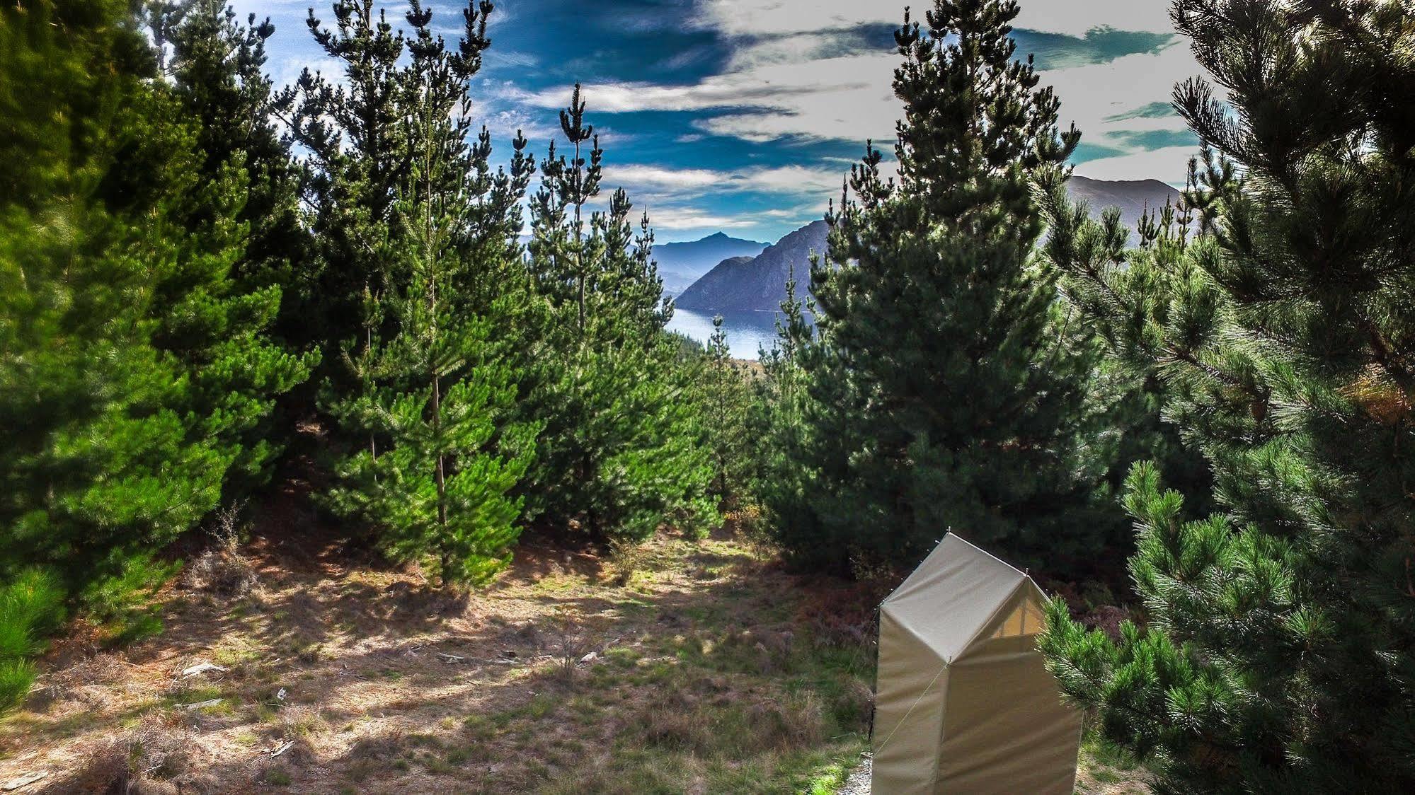 Mt Gold Glamping Hotel Wanaka Exterior photo